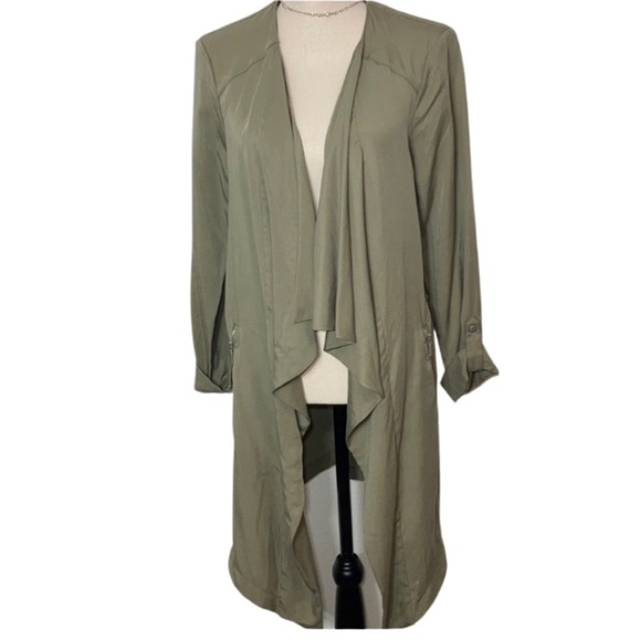 elaine rose Jackets & Blazers - Elaine Rose Olive green long hi low tencil blazer